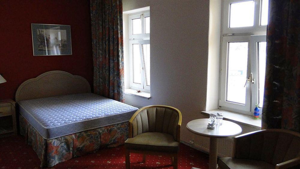Hotel Dallgow Zewnętrze zdjęcie