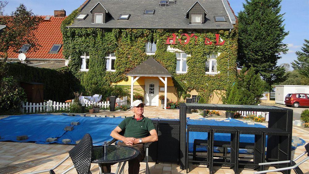 Hotel Dallgow Zewnętrze zdjęcie
