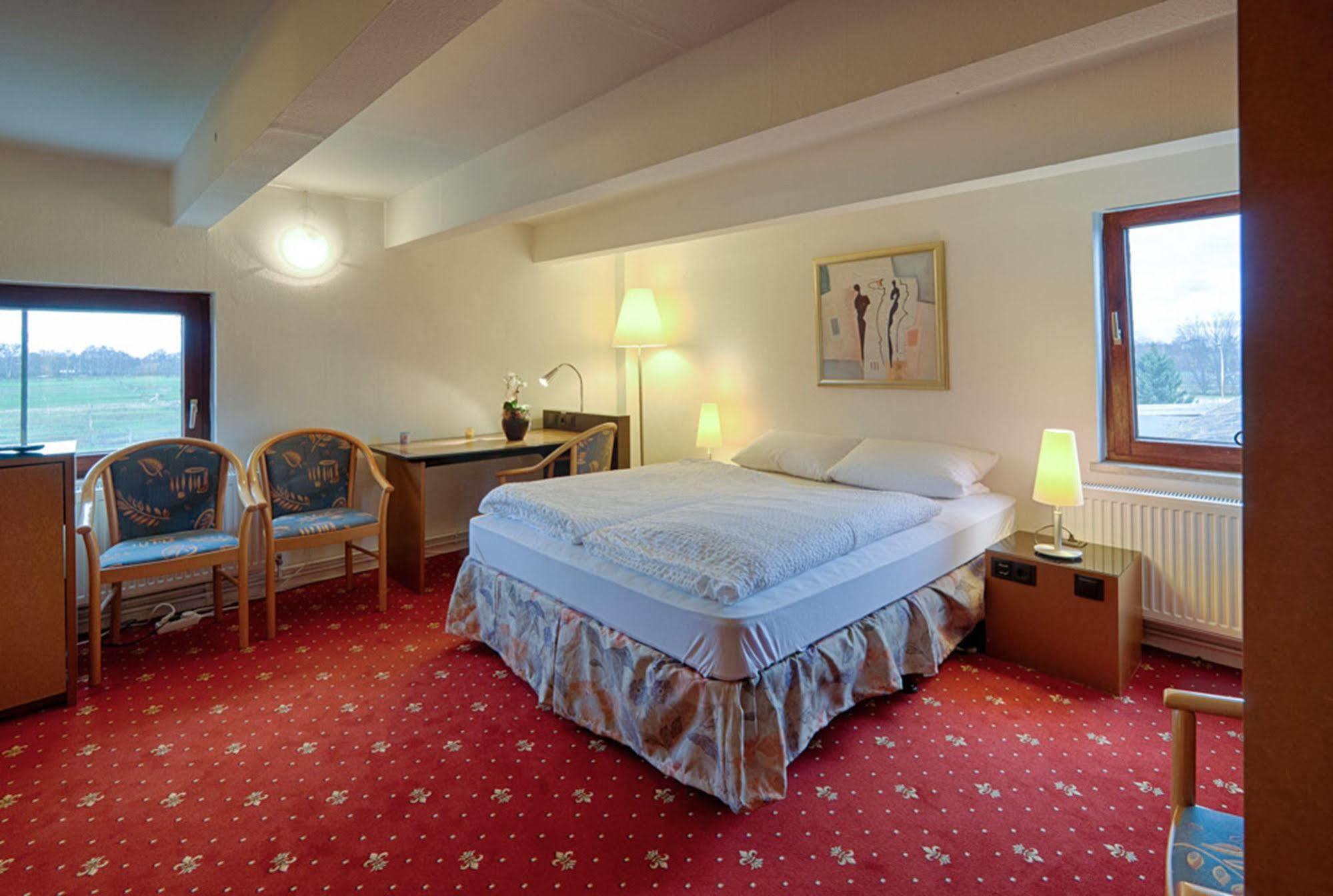 Hotel Dallgow Zewnętrze zdjęcie