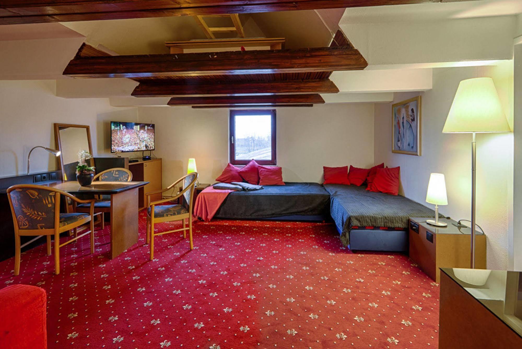 Hotel Dallgow Zewnętrze zdjęcie