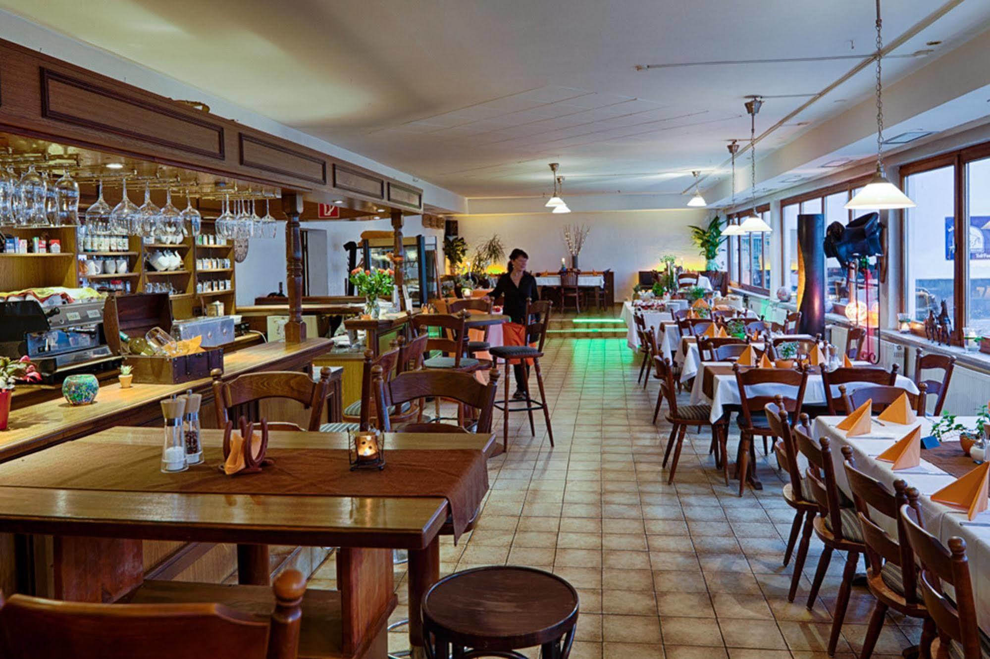 Hotel Dallgow Zewnętrze zdjęcie